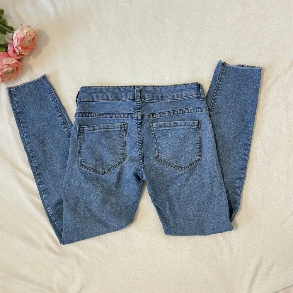 Pull&Bear Medium Wash Skinny Jeans